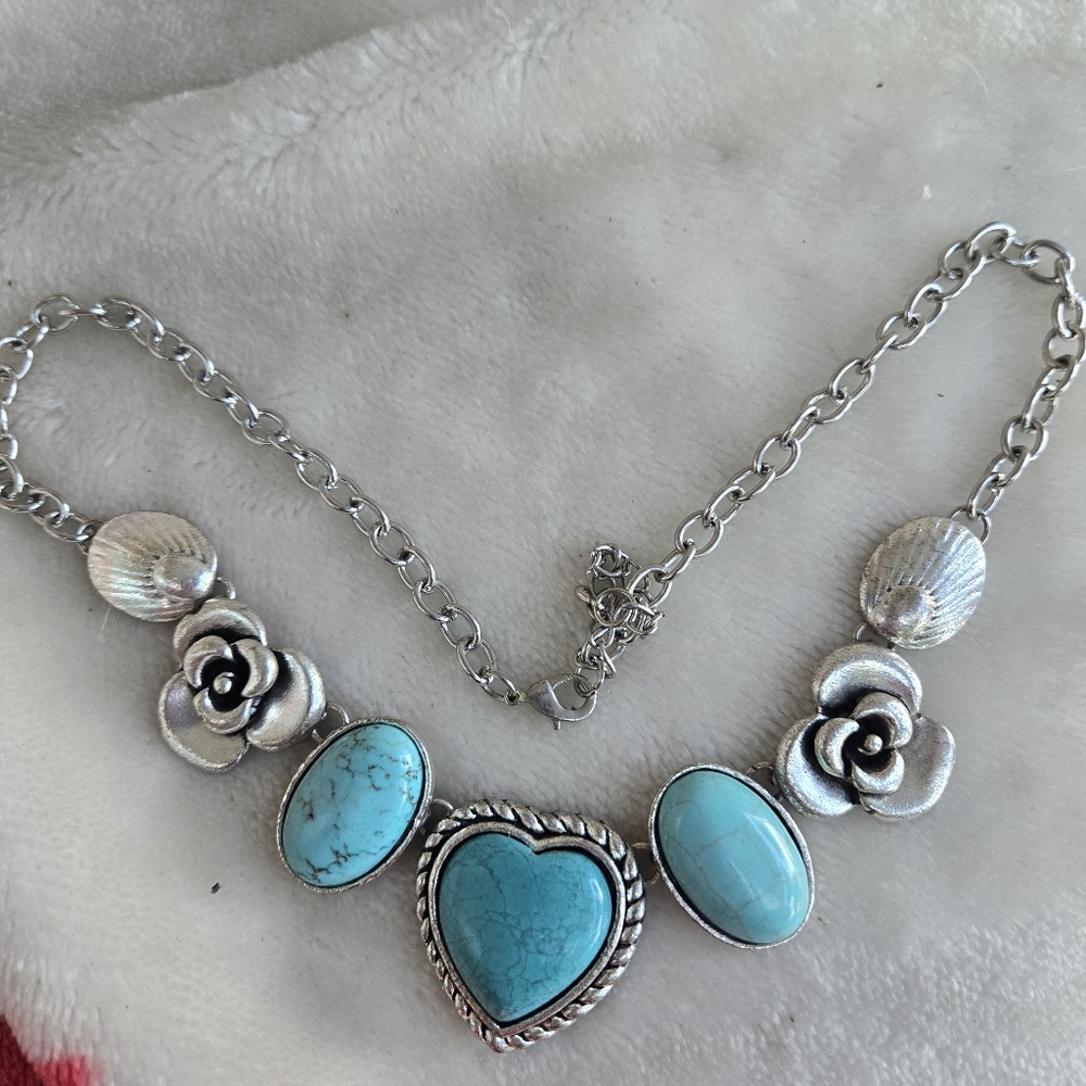 💋12 Turquoise heart rose necklace